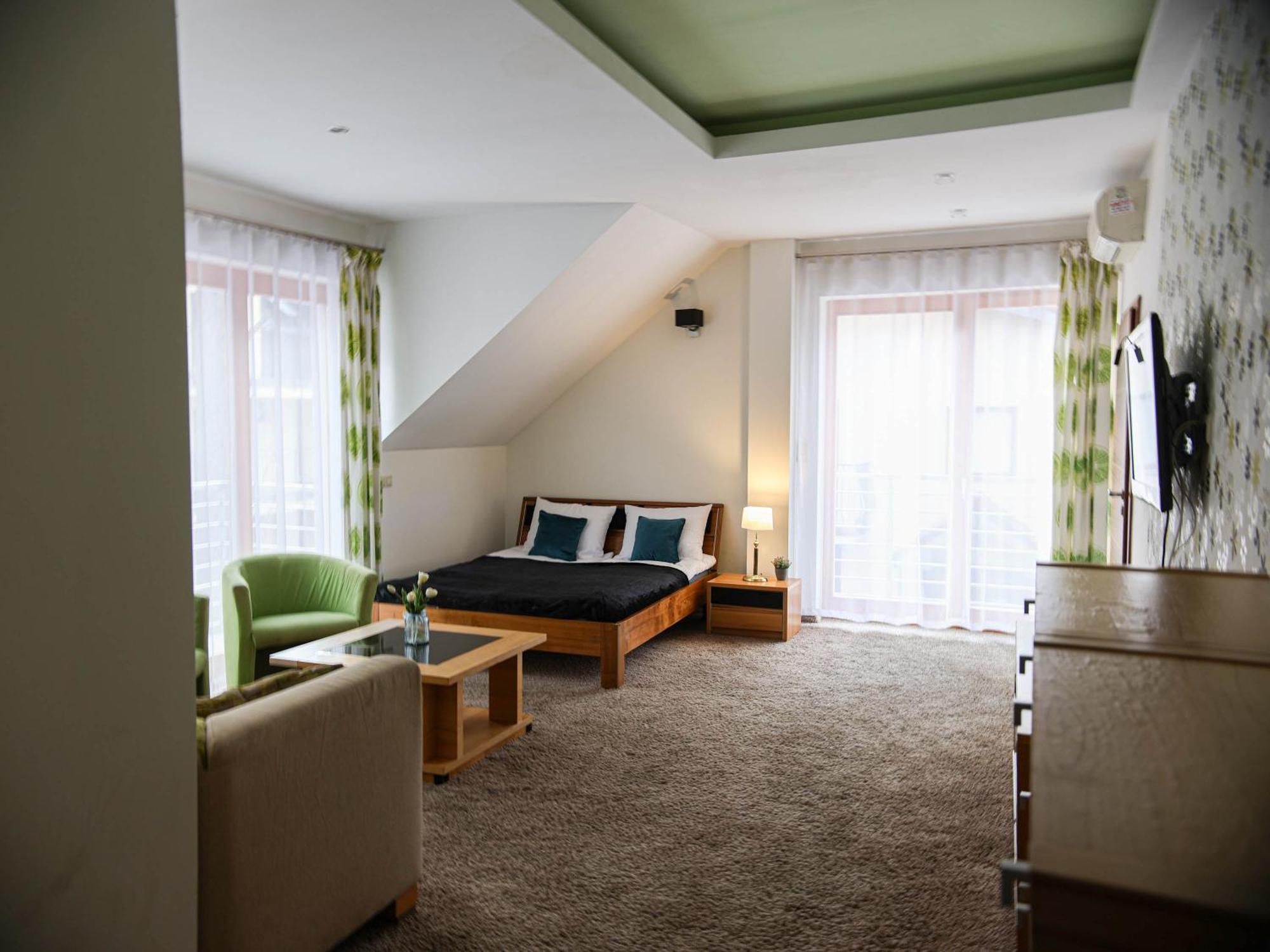 Apartamenty Przy Plazy - Willa For You Pobierowo Ngoại thất bức ảnh