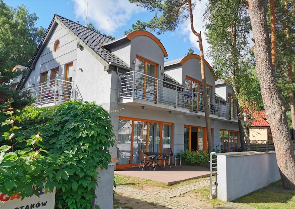 Apartamenty Przy Plazy - Willa For You Pobierowo Ngoại thất bức ảnh